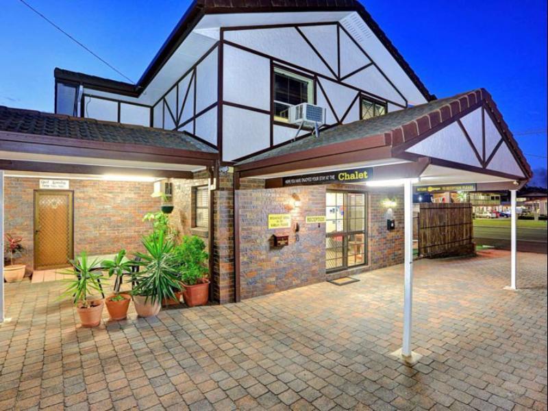 Chalet Motor Inn Bundaberg Exteriér fotografie